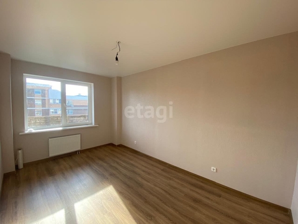 
   Продам 2-комнатную, 50 м², Маяковского ул, 2

. Фото 4.