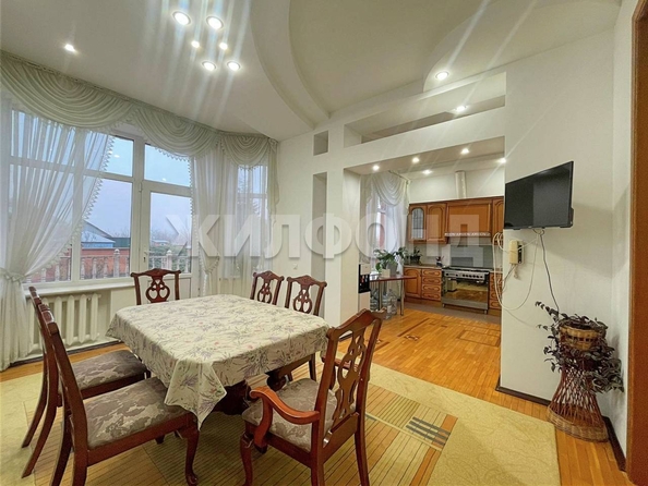 
  Продается дом 695 м². Фото 1.
