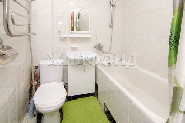 
  Продается 1-комн. квартира, 36 м², Космическая ул, д. 41/2
. Фото 5.