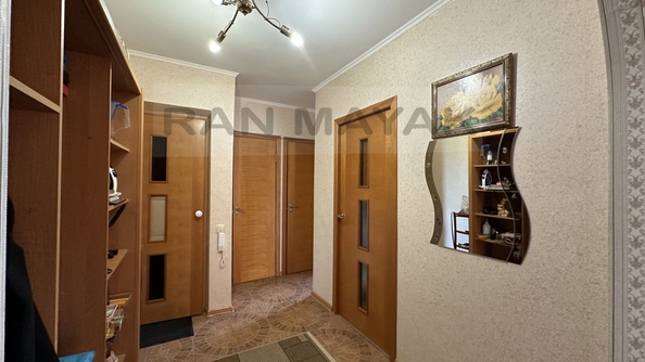 
   Продам 4-комнатную, 61.7 м², Чкалова ул, 77

. Фото 4.