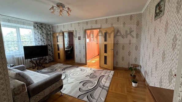 
   Продам 4-комнатную, 61.7 м², Чкалова ул, 77

. Фото 7.