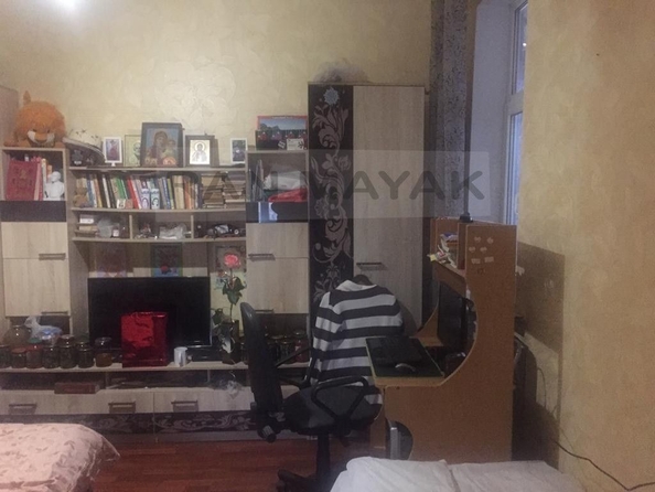 
   Продам 3-комнатную, 73 м², 

. Фото 4.