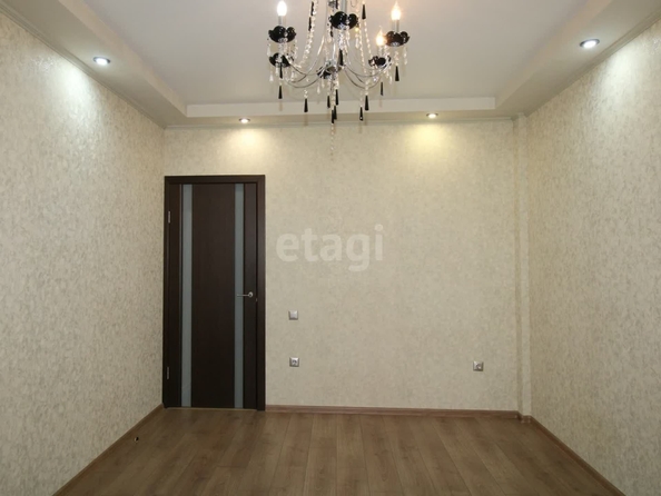 
   Продам 2-комнатную, 70.7 м², Космическая ул, 88к3

. Фото 9.