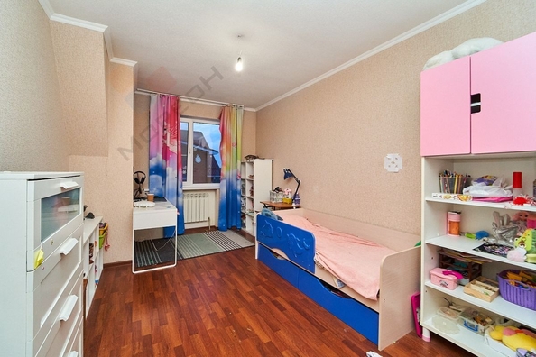 
   Продам 3-комнатную, 84.6 м², Нахимова ул, 14

. Фото 4.
