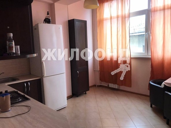 
   Продам 2-комнатную, 81 м², Донская ул, 15/1

. Фото 8.