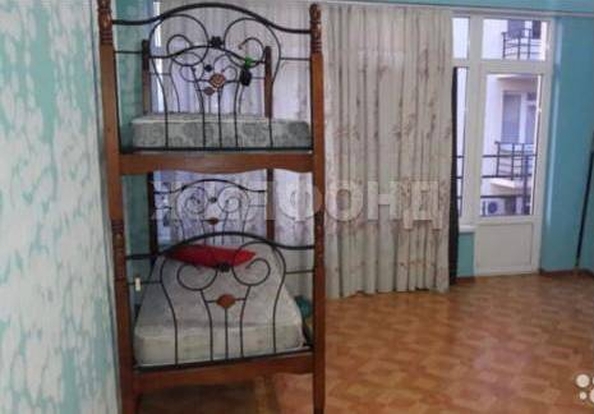
   Продам 2-комнатную, 74 м², Верхнеизвестинская ул, 28

. Фото 1.