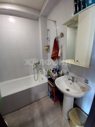 
   Продам 1-комнатную, 36 м², Гончарова ул, 14

. Фото 8.