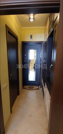 
   Продам 1-комнатную, 37 м², Донская ул, 21/2

. Фото 2.