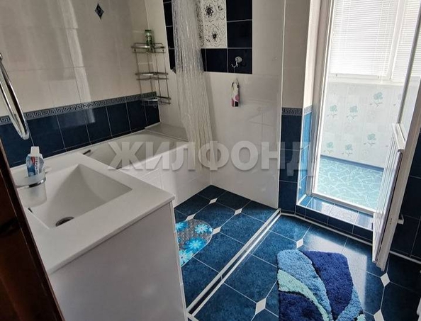 
   Продам 2-комнатную, 54 м², Кольцевая ул, 2/1

. Фото 7.