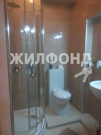 
   Продам 3-комнатную, 135 м², , 72/3

. Фото 4.