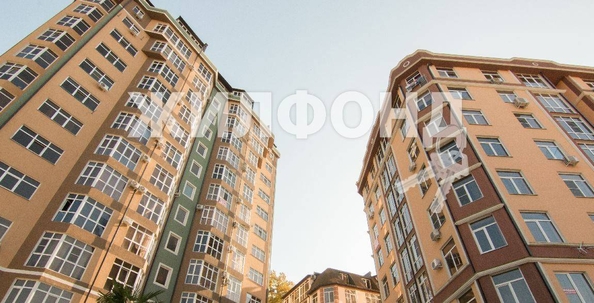 
   Продам 2-комнатную, 42 м², Тепличная ул, 16/6

. Фото 2.