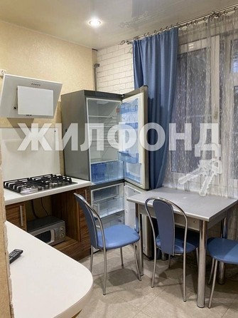 
   Продам 1-комнатную, 35 м², Черноморская ул, 1

. Фото 8.