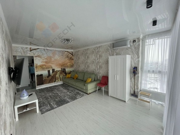 
   Продам 1-комнатную, 45 м², Новороссийская ул, 90/2к2

. Фото 1.