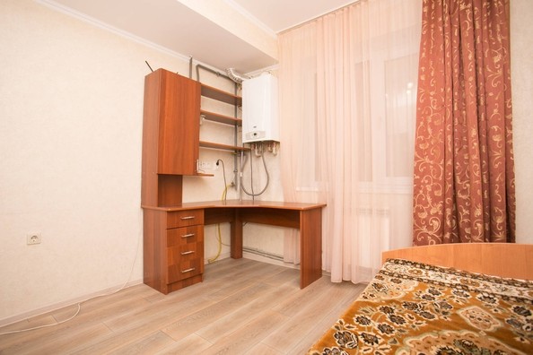 
   Продам 2-комнатную, 60 м², Кирова ул, 145

. Фото 13.