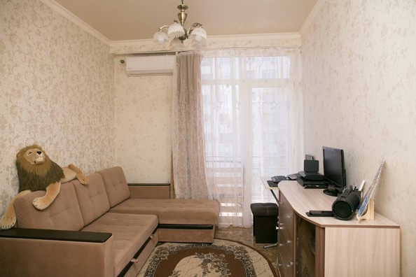 
   Продам 2-комнатную, 40 м², Троицкая ул, 31/11

. Фото 1.