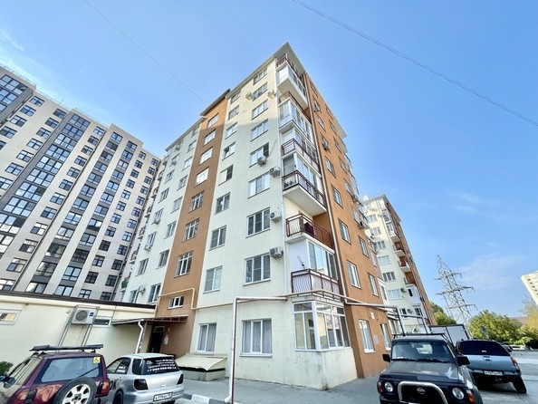 
   Продам 2-комнатную, 48 м², Рождественская ул, 42

. Фото 9.