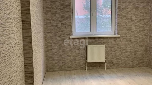 
   Продам 1-комнатную, 39.1 м², Заполярная ул, 35/12

. Фото 1.