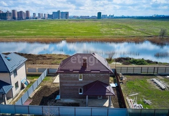 
   Продам дом, 165.6 м², Краснодар

. Фото 7.