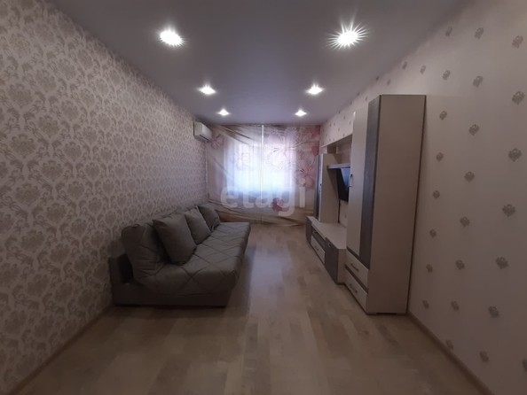 
   Продам 2-комнатную, 52 м², Тургенева ул, 33/1  8

. Фото 8.