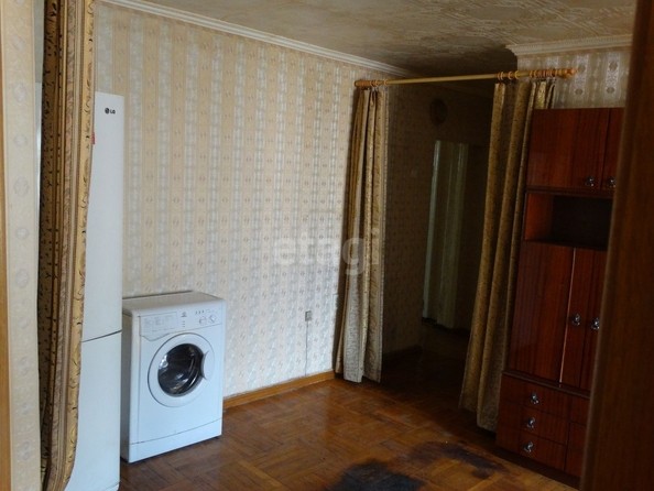 
   Продам 3-комнатную, 50.4 м², Ставропольская ул, 101

. Фото 5.