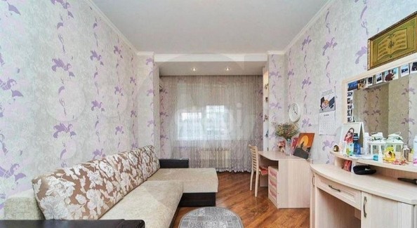 
   Продам 2-комнатную, 50.6 м², Днепровская ул, 1

. Фото 4.