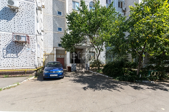 
   Продам 3-комнатную, 64.8 м², Черкасская ул, 43

. Фото 30.