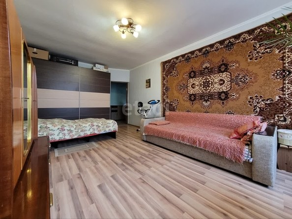 
   Продам 1-комнатную, 42.4 м², Черкасская ул, 35

. Фото 4.