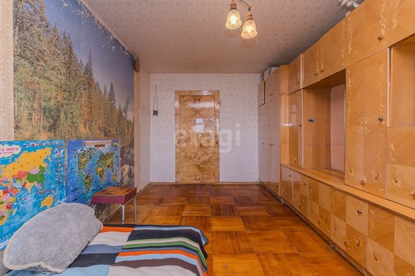 
   Продам 2-комнатную, 39.6 м², Новороссийская ул, 180

. Фото 4.