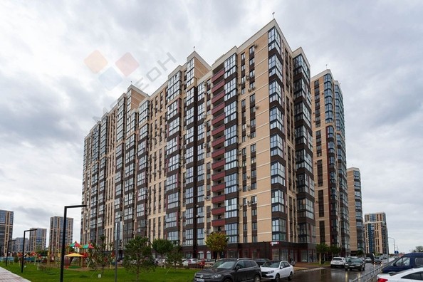 
   Продам 1-комнатную, 52.6 м², Любимово мкр, 16

. Фото 1.