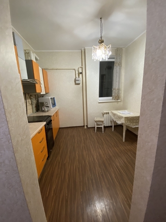 
   Продам 2-комнатную, 43 м², Кати Соловьяновой ул, 84

. Фото 1.
