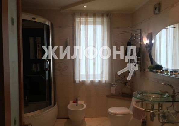 
   Продам 3-комнатную, 120 м², Батумское шоссе ул, 39А

. Фото 2.