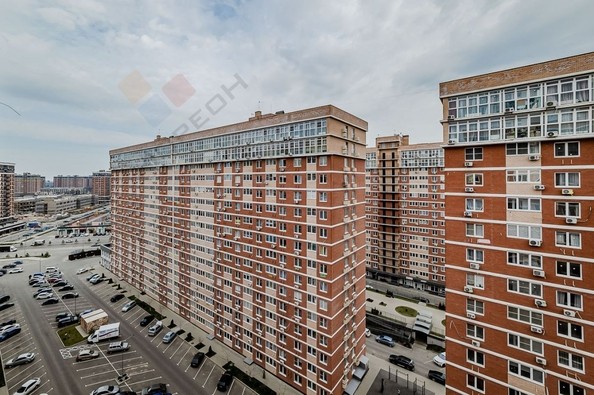 
   Продам 2-комнатную, 64.2 м², Западный Обход ул, 39/2к3

. Фото 17.