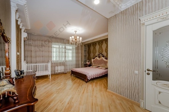 
   Продам 5-комнатную, 188.2 м², Дзержинского ул, 93/1

. Фото 10.