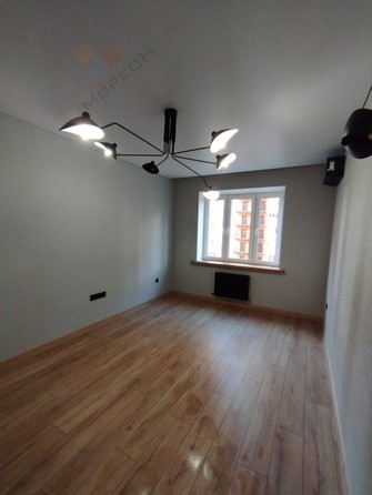 
   Продам 1-комнатную, 45 м², Героя Яцкова И.В. ул, 19

. Фото 1.