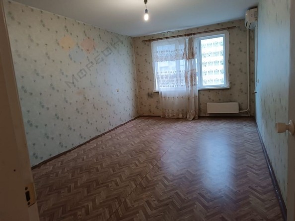 
   Продам 2-комнатную, 67.3 м², Академика Лукьяненко П.П. ул, 26

. Фото 2.