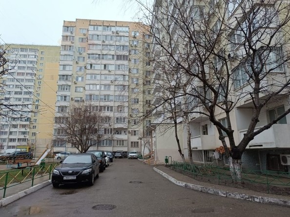 
   Продам 2-комнатную, 67.3 м², Академика Лукьяненко П.П. ул, 26

. Фото 11.