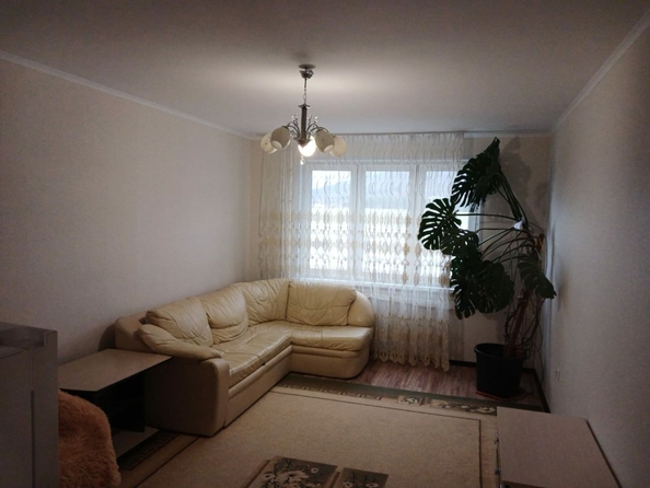
   Продам 3-комнатную, 90 м², Маршала Жукова ул, к 6

. Фото 13.