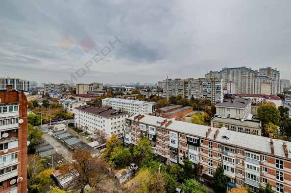 
   Продам 1-комнатную, 153 м², Бабушкина ул, 295

. Фото 20.