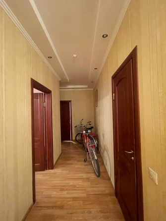 
   Продам 3-комнатную, 90 м², Ленина ул, д 23

. Фото 74.