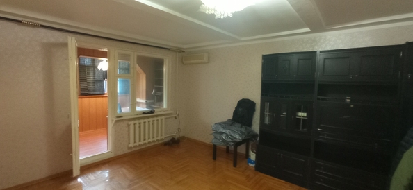 
   Продам 2-комнатную, 68 м², Ленина ул, 175

. Фото 1.