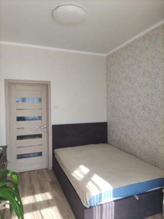 
   Продам 2-комнатную, 50 м², Островского ул, к 2

. Фото 12.