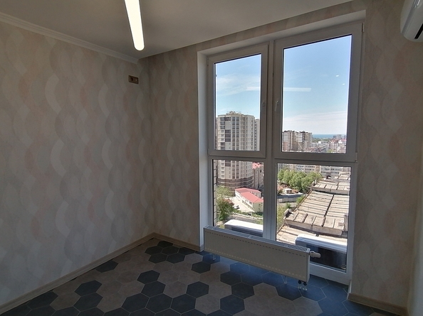 
   Продам 2-комнатную, 56 м², Ленина ул, 185Ак2

. Фото 1.