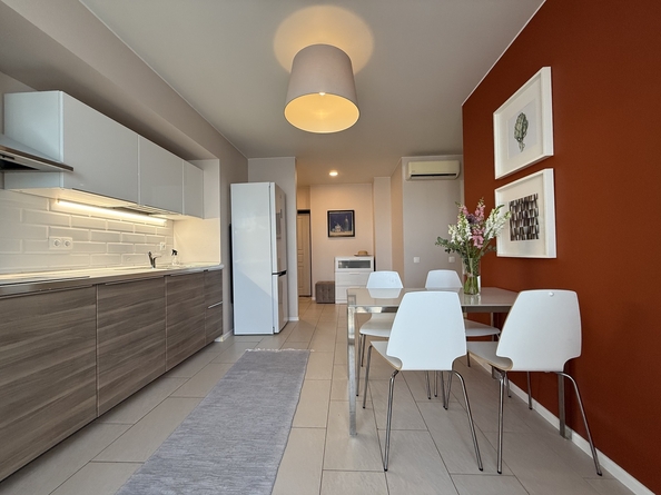 
  Продается 1-комн. квартира, 63 м², Кирова ул, д. 84
. Фото 9.