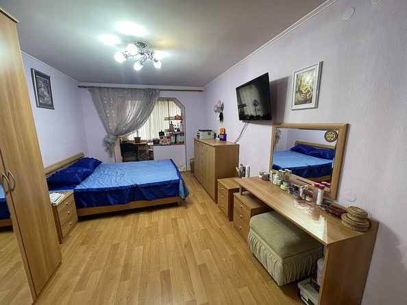 
   Продам 3-комнатную, 86 м², Ленина ул, 201

. Фото 8.