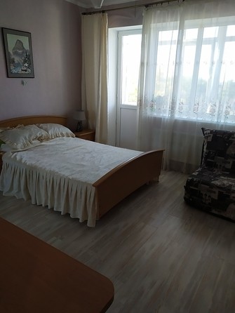 
   Продам 4-комнатную, 105 м², Терская ул, 4

. Фото 2.