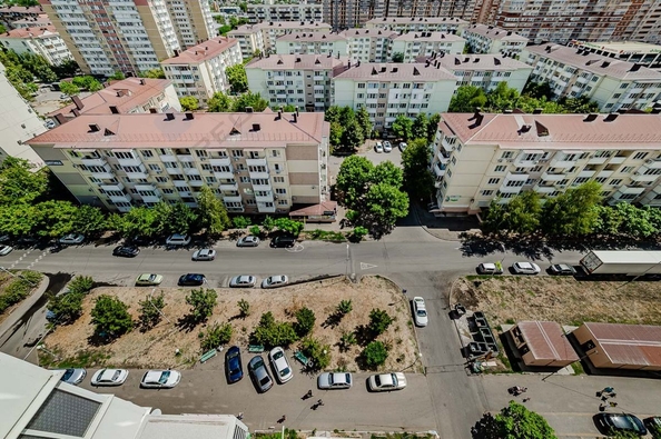 
   Продам 2-комнатную, 60.5 м², 3-я Целиноградская ул, 1

. Фото 31.