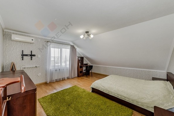 
   Продам дом, 250 м², Краснодар

. Фото 14.