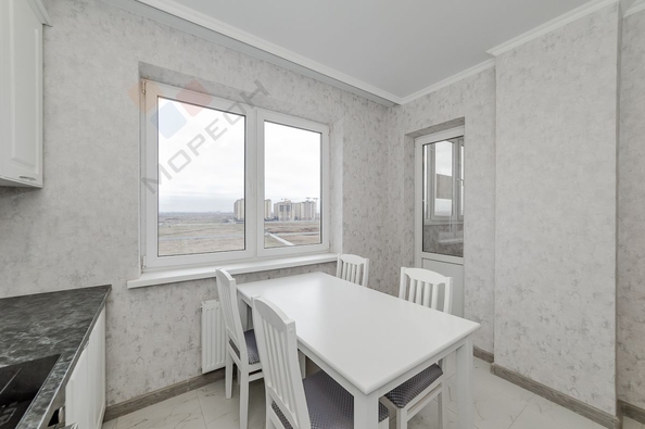 
   Продам 2-комнатную, 63.4 м², Героя Хабибуллина ул, 4

. Фото 3.