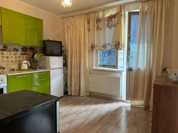 
   Продам 1-комнатную, 30.1 м², Черкасская ул, 60/1

. Фото 1.