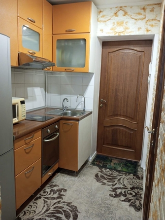 
   Продам 1-комнатную, 18 м², Островского ул, д 27

. Фото 3.